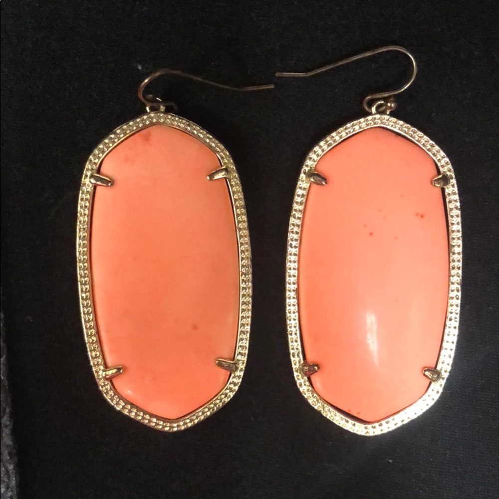 Kendra Scott “Signature” Danielle Drop Earrings